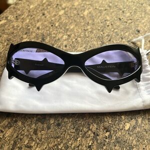 MAUSTEIN Black Spike Sunglasses Purple lenses